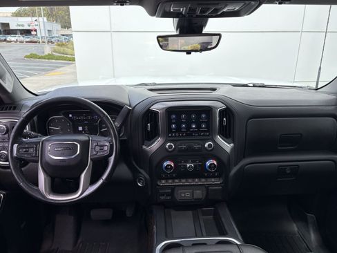 Used 2022 GMC Sierra 2500 Denali w/ Denali Ultimate Package AWD/4WD image 18