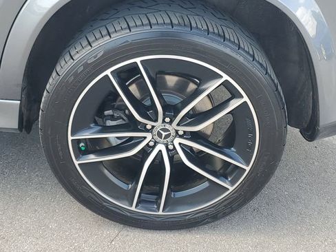 Used 2022 Mercedes-Benz GLE 450 4MATIC image 32