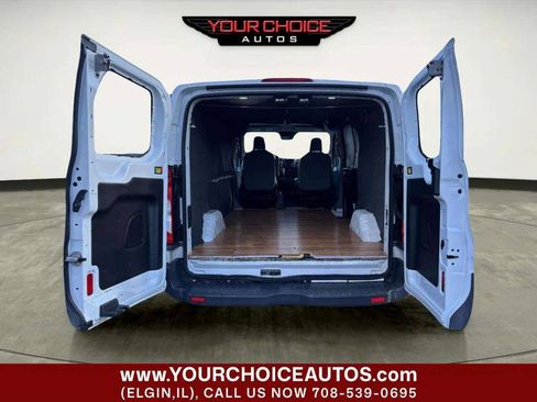 Used 2018 Ford Transit 250 130 Low Roof RWD image 5