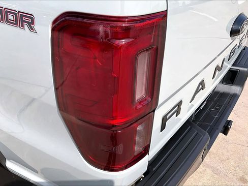 Used 2021 Ford Ranger Lariat w/ Tremor Off-Road Package image 29