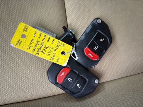 Used 2018 Jeep Wrangler Unlimited Sahara image 33