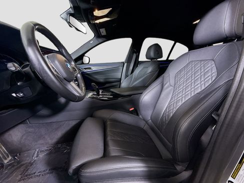 Used 2022 BMW 530i w/ M Sport Package image 22