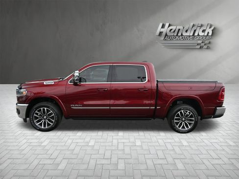 Used 2025 RAM 1500 Limited w/ Trailer Tow Group AWD/4WD image 7