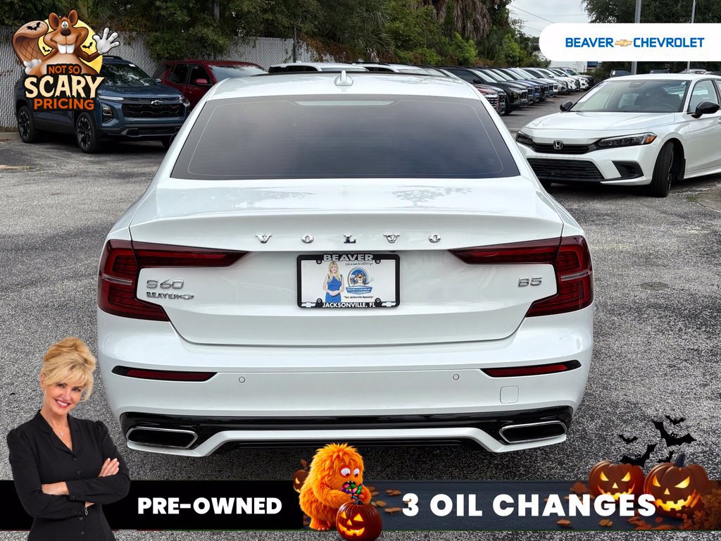 Used 2022 Volvo S60 B5 R-Design w/ Advanced Package FWD image 6
