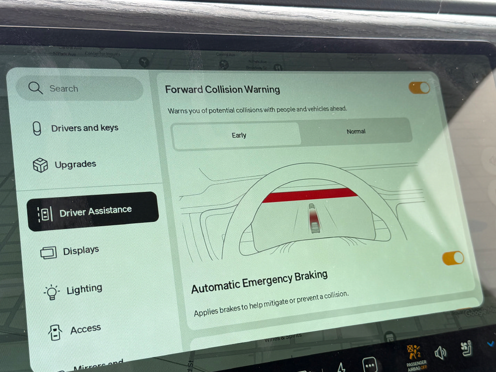 Used 2022 Rivian R1S Launch Edition Quad AWD/4WD image 22