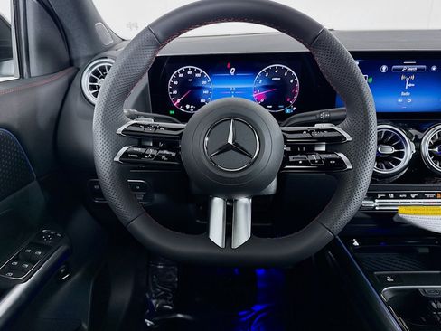 New 2026 Mercedes-Benz GLA 250 image 4