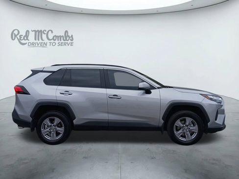 Used 2024 Toyota RAV4 XLE w/ Convenience Package image 6