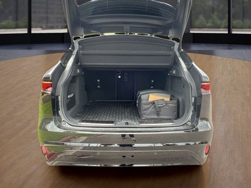 New 2026 Jaguar F-PACE R-Dynamic S image 22
