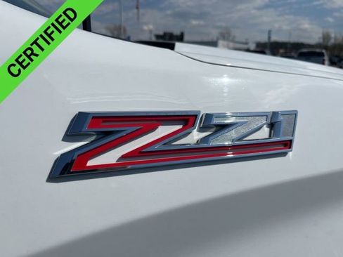 Used 2020 Chevrolet Silverado 1500 LT Trail Boss image 9