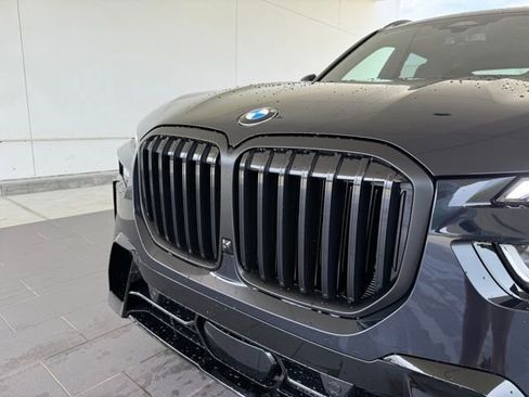 Used 2026 BMW X7 xDrive40i w/ M Sport Package image 2