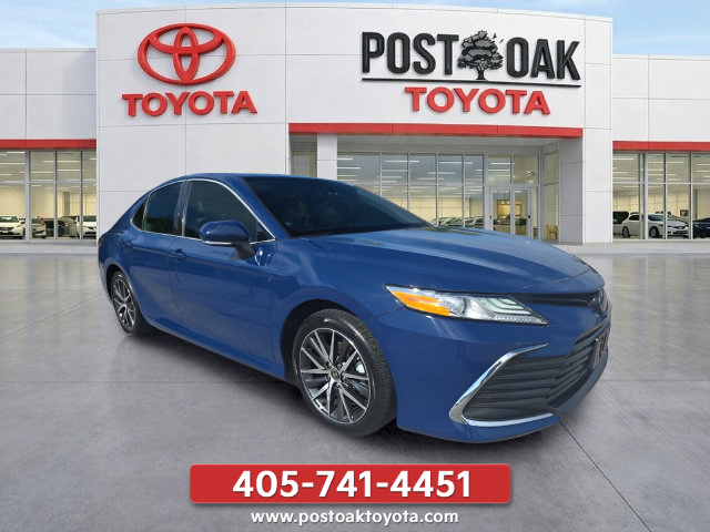 Used 2024 Toyota Camry XLE FWD image 10