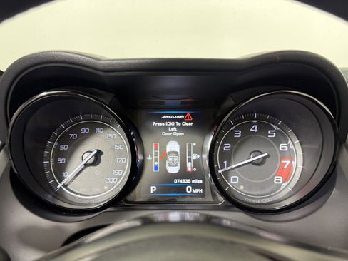 Used 2015 Jaguar F-TYPE S image 18