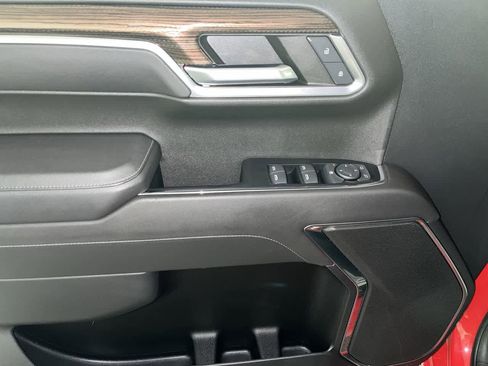 Used 2022 Chevrolet Silverado 1500 LT AWD/4WD image 13