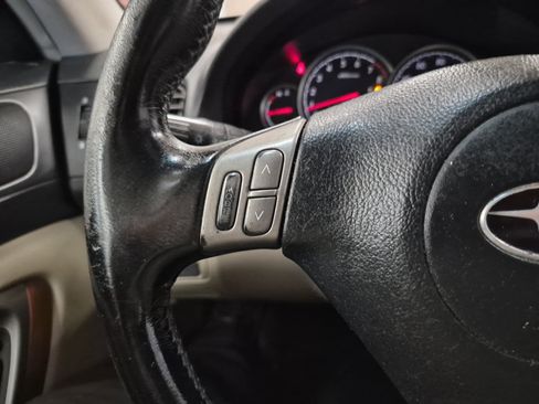 Used 2006 Subaru Outback 3.0R L.L. Bean AWD/4WD image 23