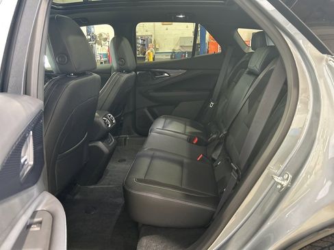 New 2024 Chevrolet Blazer EV LT image 28