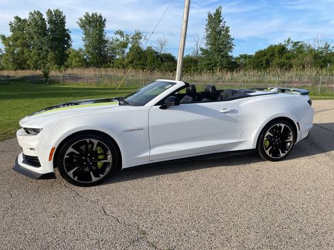 Used 2023 Chevrolet Camaro SS RWD image 58