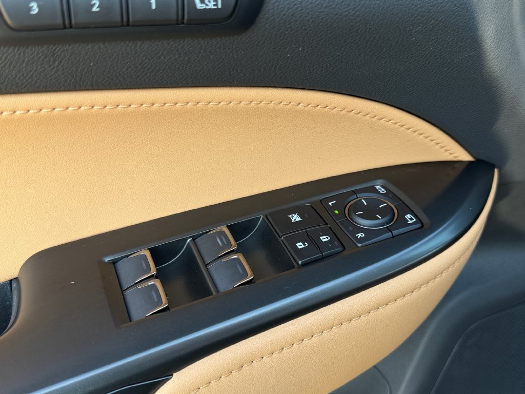 Certified 2025 Lexus NX 350 AWD w/ Accessory Package (2T) image 14