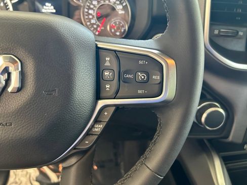 Used 2025 RAM 1500 Big Horn AWD/4WD image 42