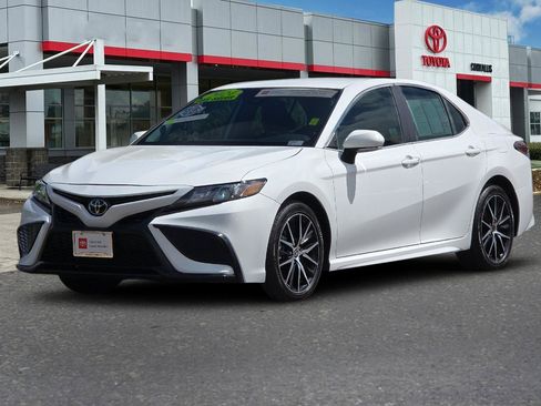 Certified 2024 Toyota Camry SE FWD image 8