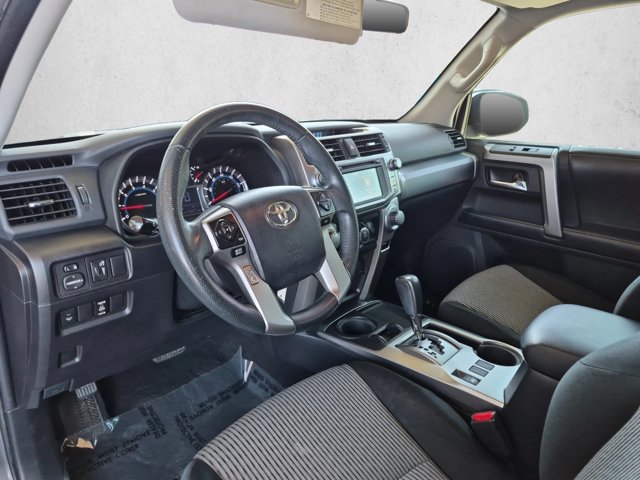 Used 2016 Toyota 4Runner SR5 RWD image 10