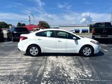 Used 2018 Kia Forte LX w/ LX Rear Camera Package image 2