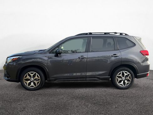 Used 2022 Subaru Forester Premium w/ Popular Package #1 AWD/4WD image 2