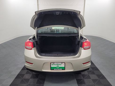 Used 2016 Chevrolet Malibu LT FWD image 29