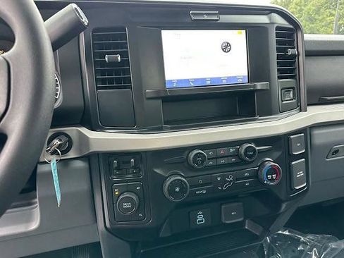 New 2026 Ford F350 XLT w/ 360-Degree Camera Package AWD/4WD image 14