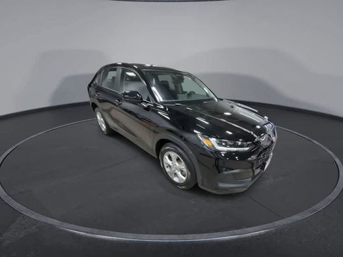 Used 2023 Honda HR-V LX image 2