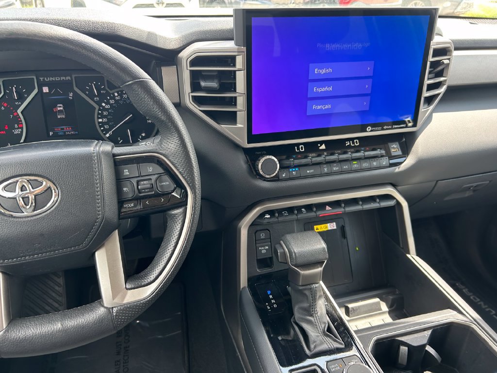 Used 2023 Toyota Tundra Limited AWD/4WD image 19
