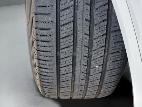 Used 2019 Audi Q5 2.0T Premium image 37