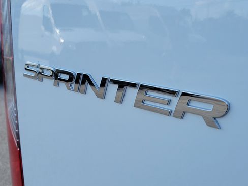 New 2025 Mercedes-Benz Sprinter 2500 image 21