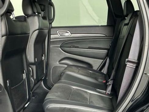 Used 2019 Jeep Grand Cherokee Altitude RWD image 20