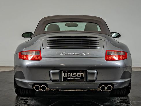Used 2006 Porsche 911 Carrera S RWD image 7