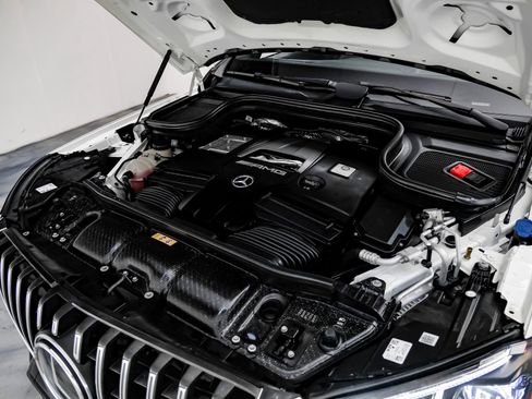 Used 2022 Mercedes-Benz GLS 63 AMG 4MATIC w/ Warmth & Comfort Package image 96