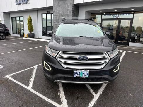 Used 2015 Ford Edge Titanium AWD/4WD image 2