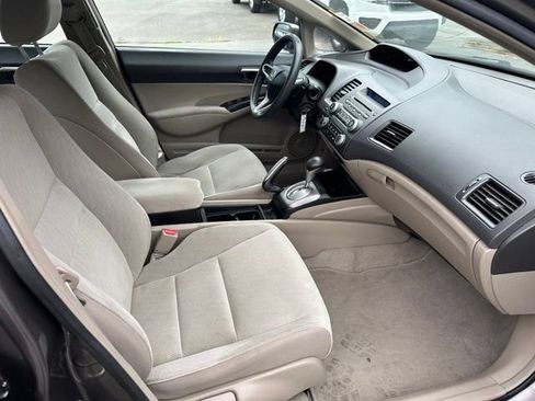 Used 2010 Honda Civic LX image 12