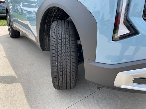 New 2027 Kia Seltos S AWD/4WD image 16