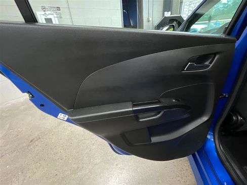 Used 2019 Chevrolet Sonic LT w/ Convenience Package image 13