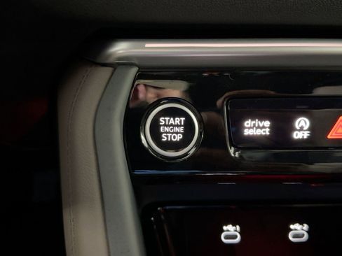 New 2025 Audi Q5 Premium Plus image 26