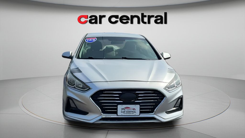 Used 2018 Hyundai Sonata SE w/ Cargo Package FWD image 8