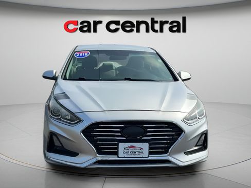 Used 2018 Hyundai Sonata SE w/ Cargo Package FWD image 8