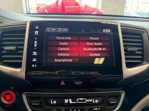 Used 2018 Honda Pilot Elite image 64