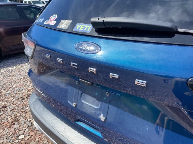 Used 2020 Ford Escape Titanium FWD image 5