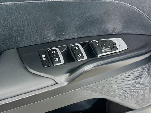 Used 2025 Kia K5 LXS image 15