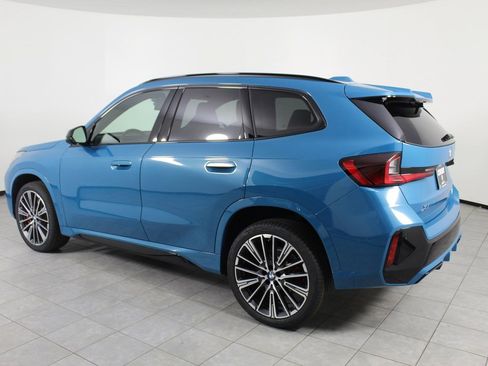 Used 2025 BMW X1 xDrive28i w/ M Sport Package image 2