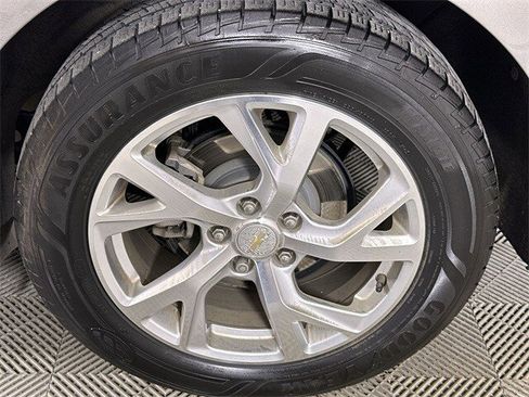 Used 2019 Chevrolet Equinox Premier image 34