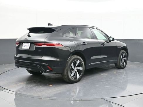 Used 2026 Jaguar F-PACE R-Dynamic S image 13