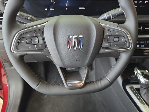 Used 2024 Buick Envista Avenir image 24