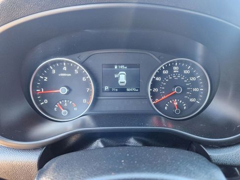 Used 2020 Kia Sportage EX image 25